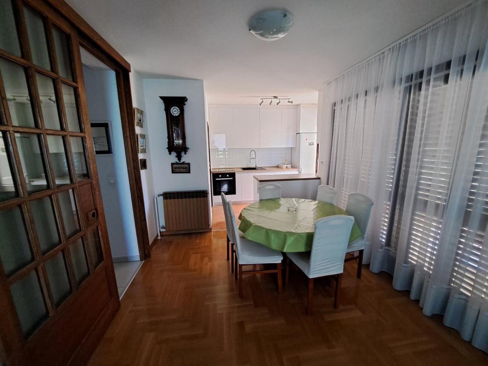 Apartmani Maver Sveti Filip i Jakov Bagian luar foto