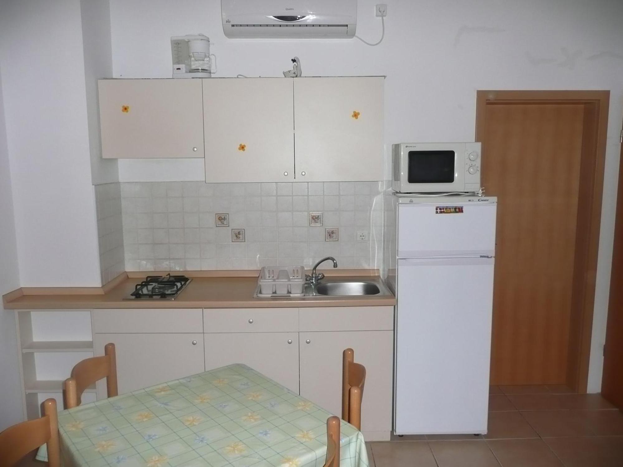 Apartmani Maver Sveti Filip i Jakov Ruang foto